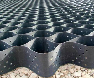 Георешетка ГА ОР, h 100 мм, 3,15 x 5,7 м = 18 м2, ячейка 160 x 160 мм, с перфорацией