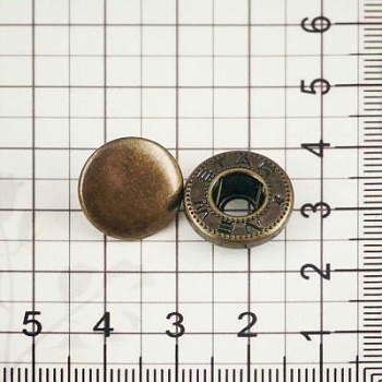Кнопка пружинная 15 мм, антик