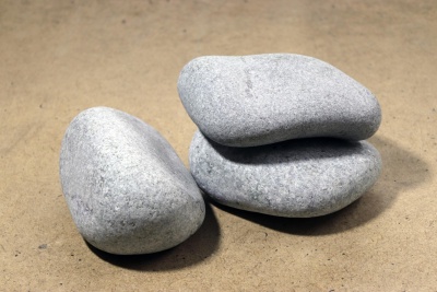 Жадеит шлифованный крупный, цена 258.50 руб