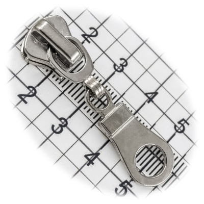 Бегунок №05, для тракторной молнии, капля, никель, цена 24 руб