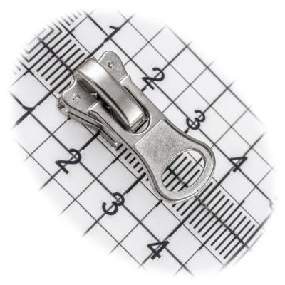 Бегунок №05, для тракторной молнии, нижний, никель, цена 