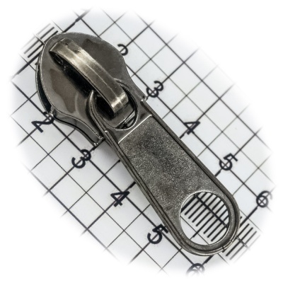 Бегунок №10, для витой молнии, галантерейный, простой, блэк никель, цена 26 руб