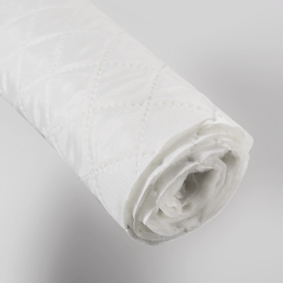 Стежка термическая на синтепоне, 100 г/м2, ш. 150 см, белая, цена 213.50 руб