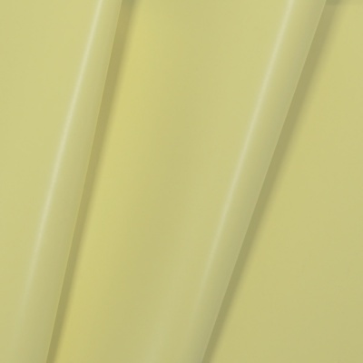 Пленка ПВХ, 260 г/м2, ш. 3.2 м, светло-желтый, цена 