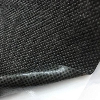 Спанбонд клеевой Типико, 100 г/м2, ш. 1.5 м, черный