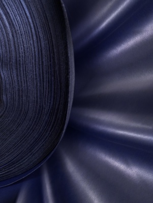 Кожзам-стрейч XF-003 (т.синий), шир. 1.4м,  пл.215 гр/м2, цена 310 руб