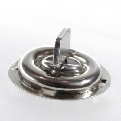 Кнопка поворотная 10x16 мм, никель, с люверсом, цена 197.50 руб